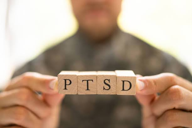 Army Military Soldier With PTSD Trauma Text